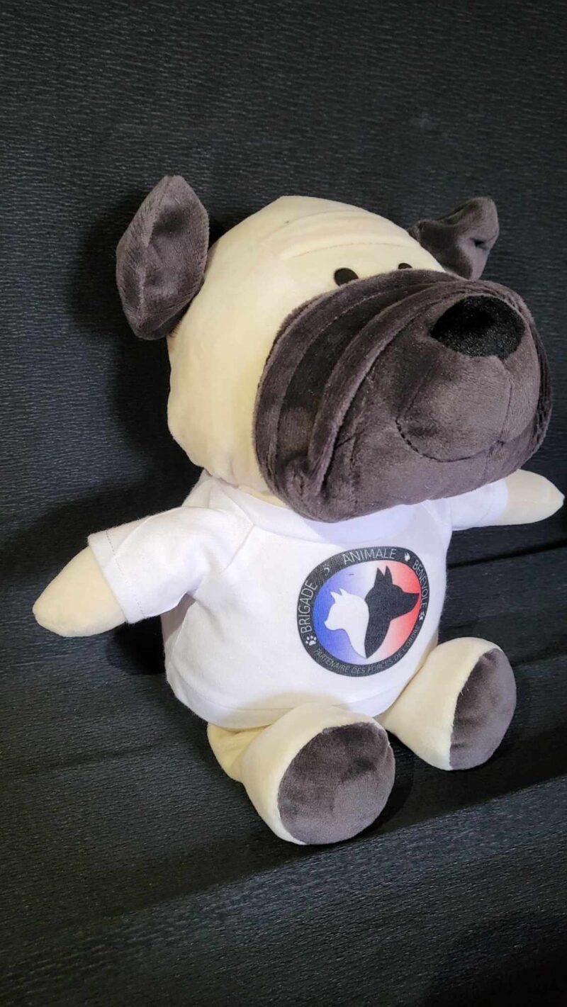 peluche de profil brigade animale bénévole